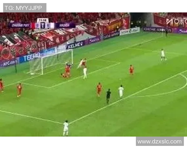 海港险遭0-3落后 相马勇纪头球击中立柱差点改写比分